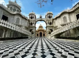 ISKCON Krishna Balaram Mandir